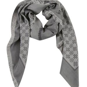 Tory Burch Logo Jacquard Travel Scarf Ashed Gray